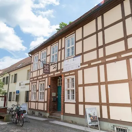 Kleine Residenz Am Tierpark 3*